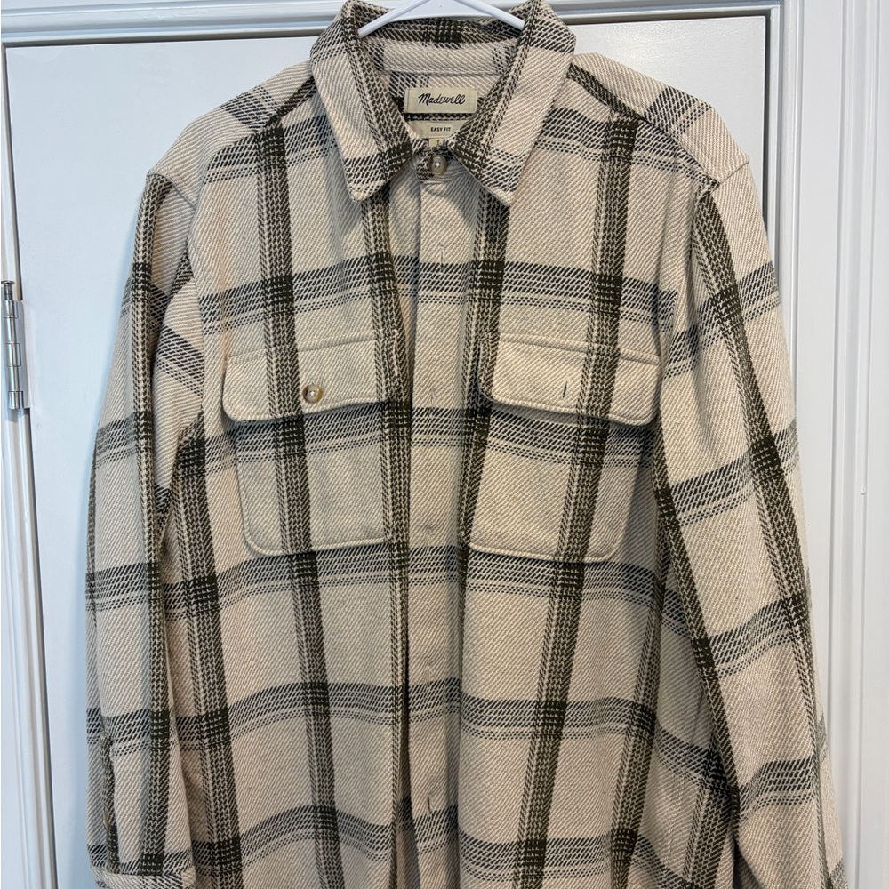 Madewell Plaid Button-Up Shacket in Cream and Black